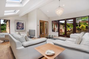 Sitting Room - click for photo gallery